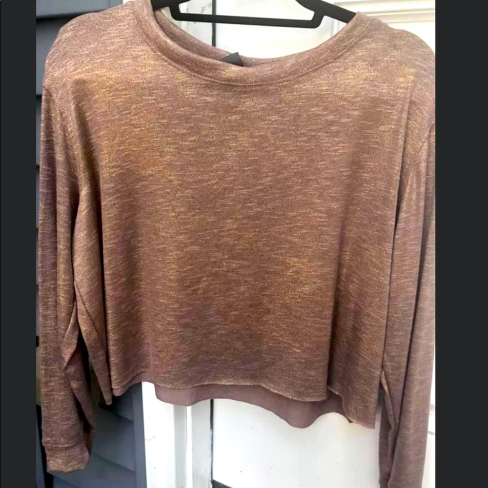 Metallic pullover